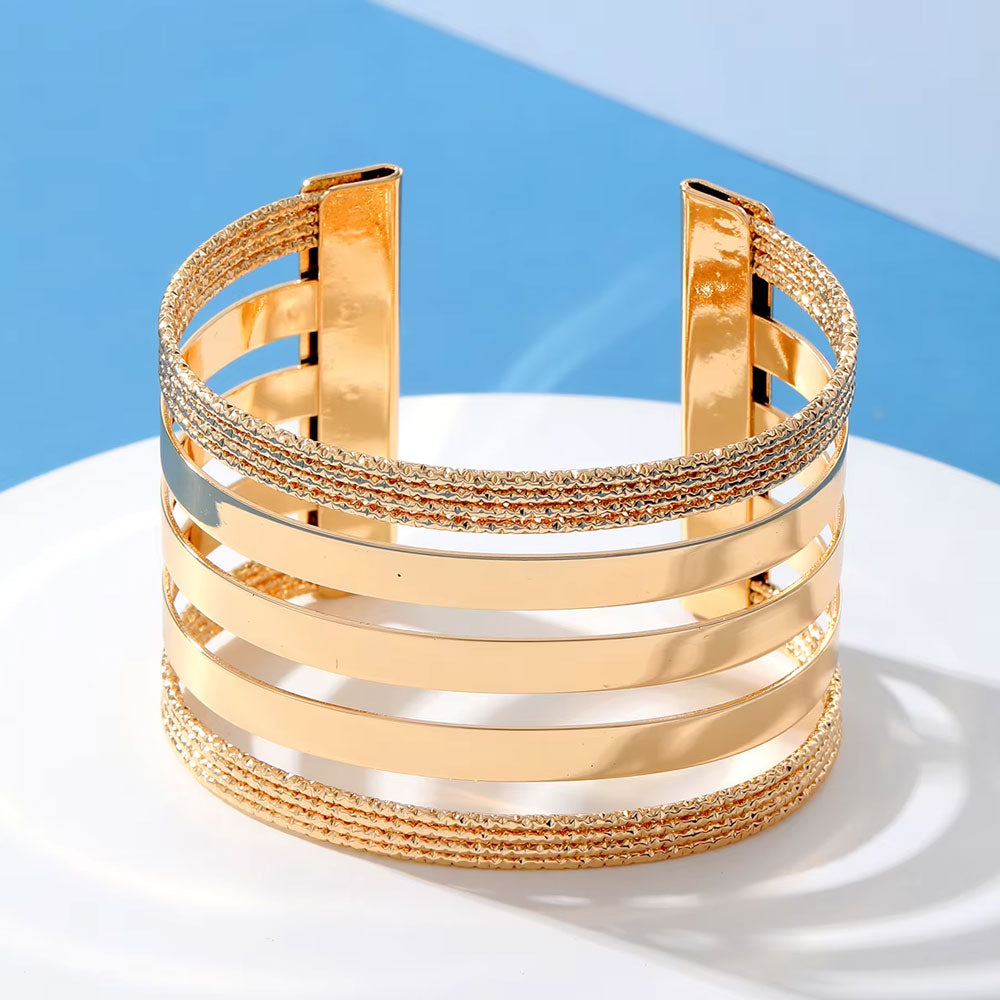 Aurora Lines Cuff