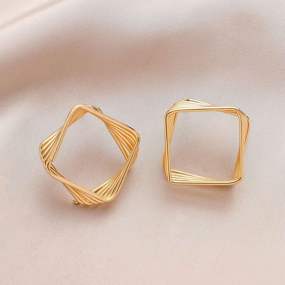 Spiral Frame Earrings
