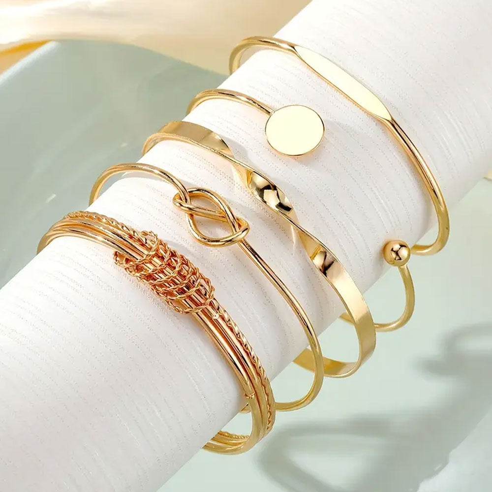 Dainty Cascade Bracelet
