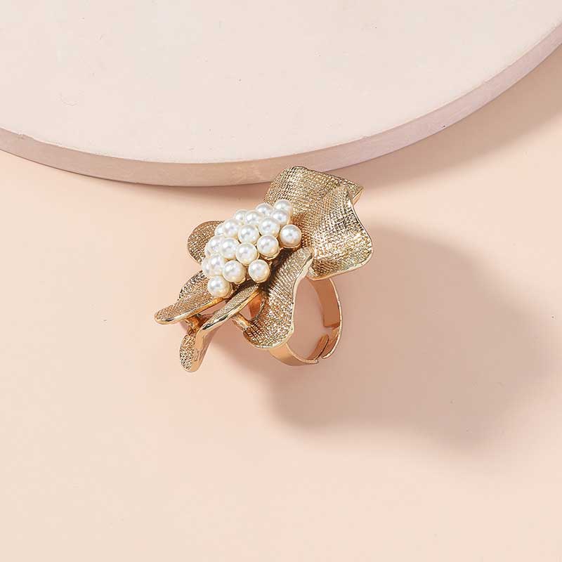 Blooming Flower Ring
