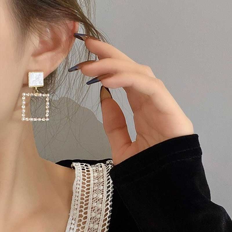 Geometric Pearl Earrings