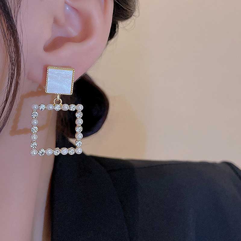 Geometric Pearl Earrings