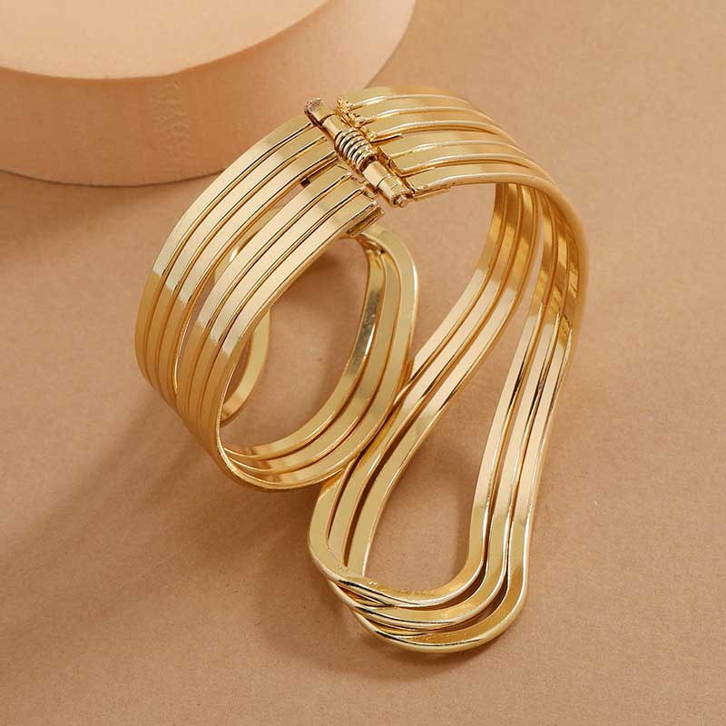 Luxe Ripple Cuff