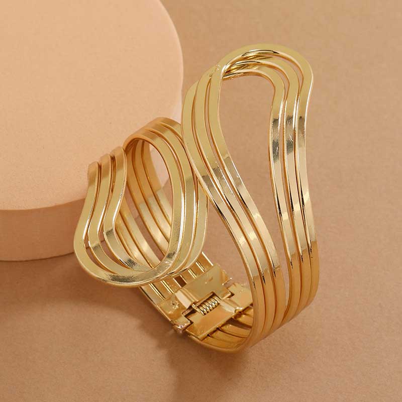 Luxe Ripple Cuff