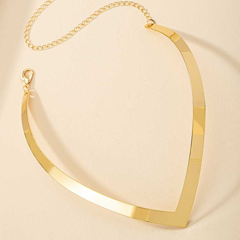 Sleek V-Curve Necklace