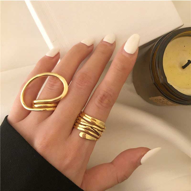 Twisted Elegance Ring