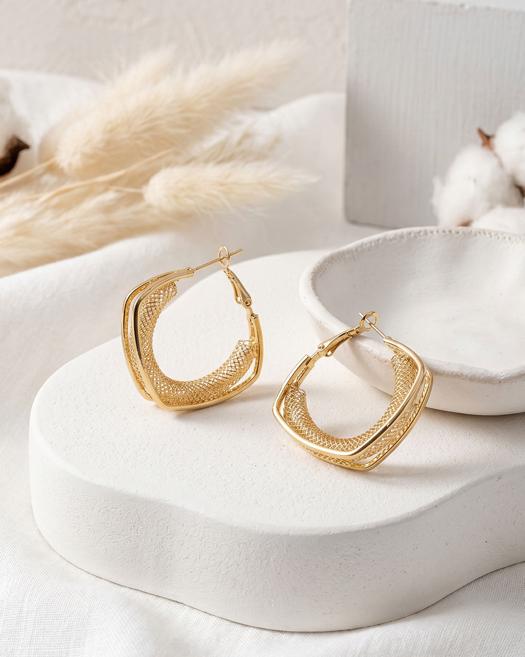 Gilded Mesh Square Hoops Earrings