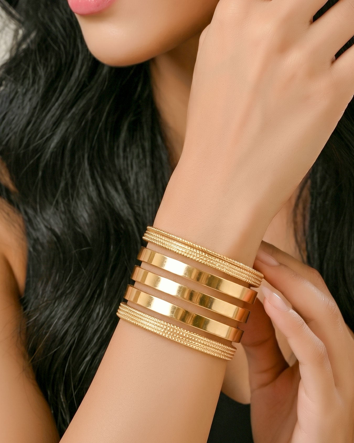 Aurora Lines Cuff