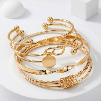 Dainty Cascade Bracelet