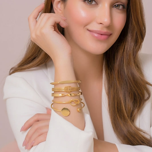 Dainty Cascade Bracelet