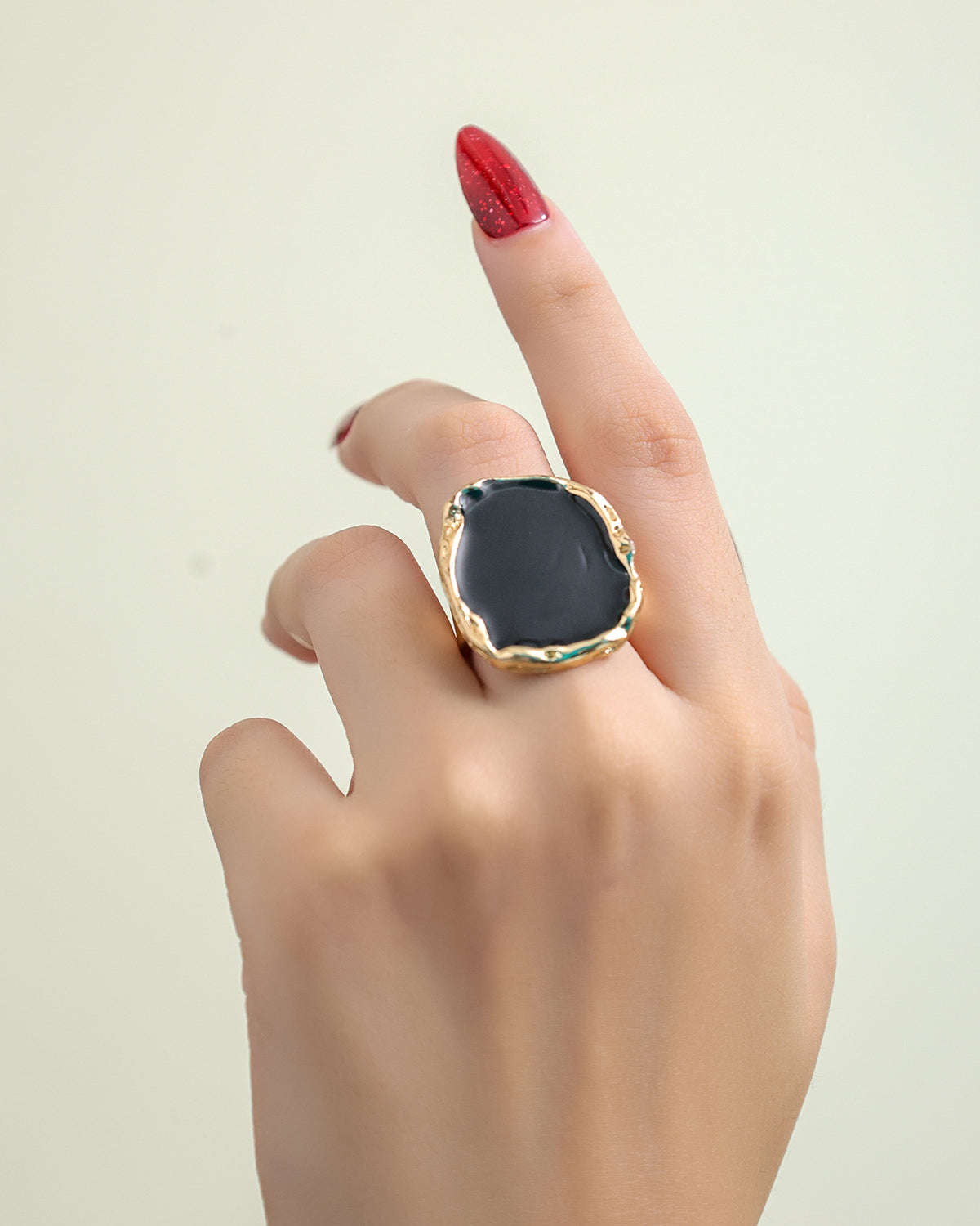 Dark Desire Ring