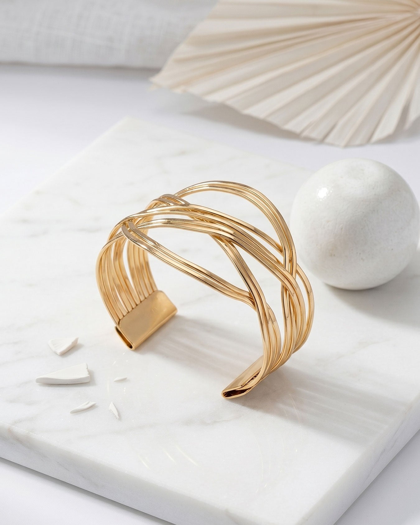 Fluid Motion Cuff