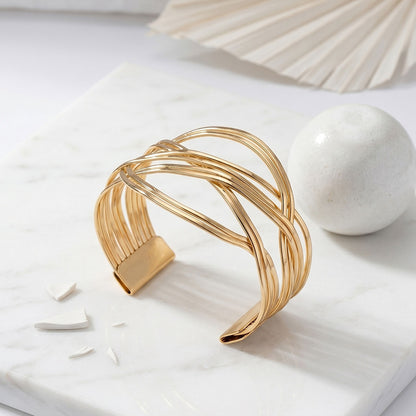 Fluid Motion Cuff
