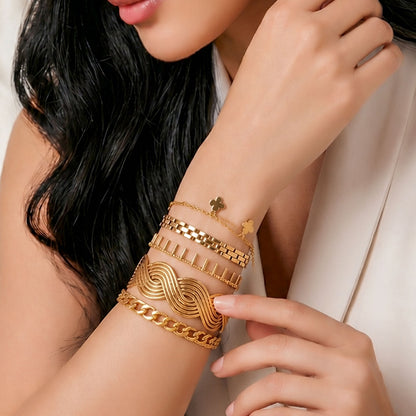 Lustrous Layers Bracelet