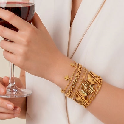Lustrous Layers Bracelet