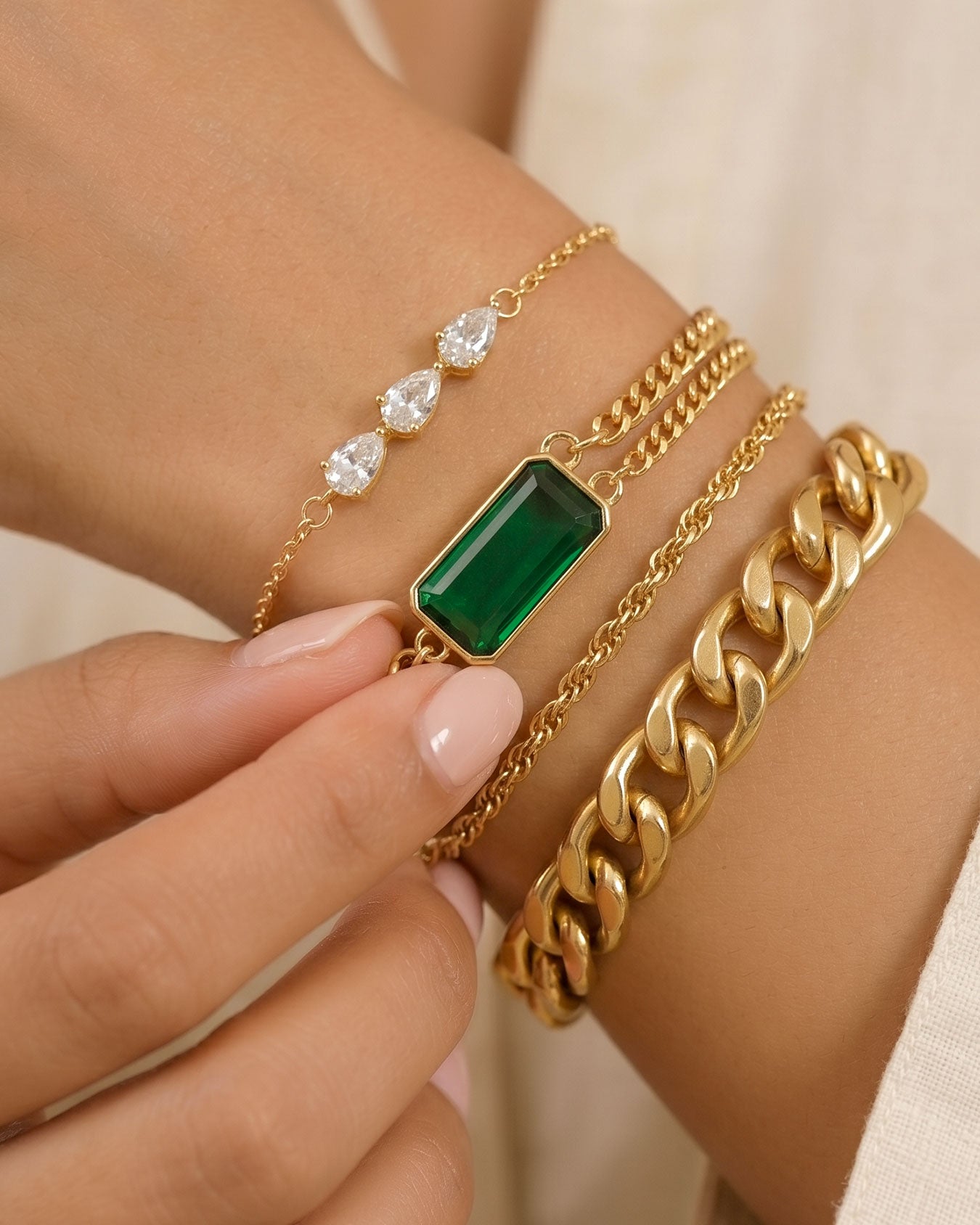 Luxe Emerald Bracelet