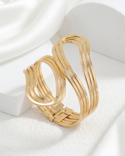 Luxe Ripple Cuff