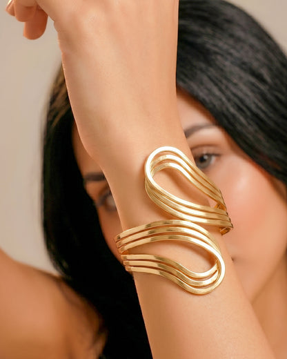 Luxe Ripple Cuff