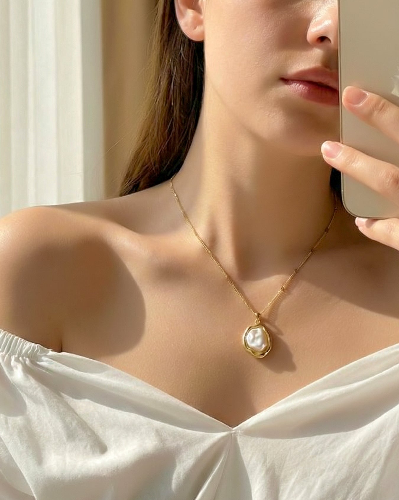 Pearl Drift Pendant Necklace