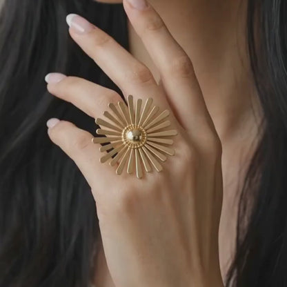 Retro Flower Ring